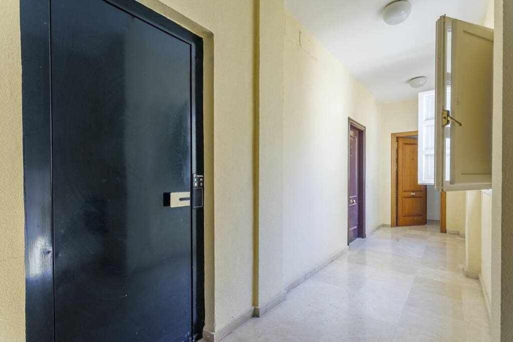 Aym Place Santa Cruz Parking incluido ALTO MAX 1,80M Sewilla Zewnętrze zdjęcie