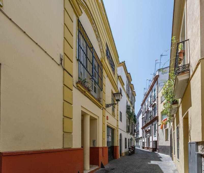 Aym Place Santa Cruz Parking incluido ALTO MAX 1,80M Sewilla Zewnętrze zdjęcie